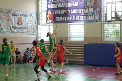 Жаркий баскетбольный уик-энд в Одессе: в СДЮСШОР им. Литвака прошел турнир памяти И. Я. Кесельмана Жаркий баскетбольный уик-энд в Одессе: в СДЮСШОР им. Литвака прошел турнир памяти И. Я. Кесельмана