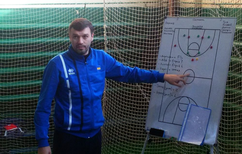 Дмитрий ШАЛАМОВ: «Выиграли первый матч, и все пошло как по накатанной»