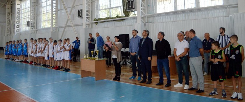 В Балте на новой спортивной арене прошли первые баскетбольные соревнования