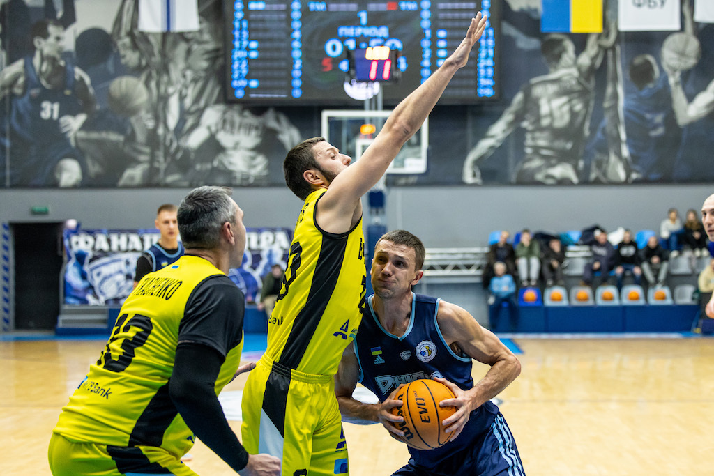 «БІПА» дала бій головному фавориту чемпіонату України