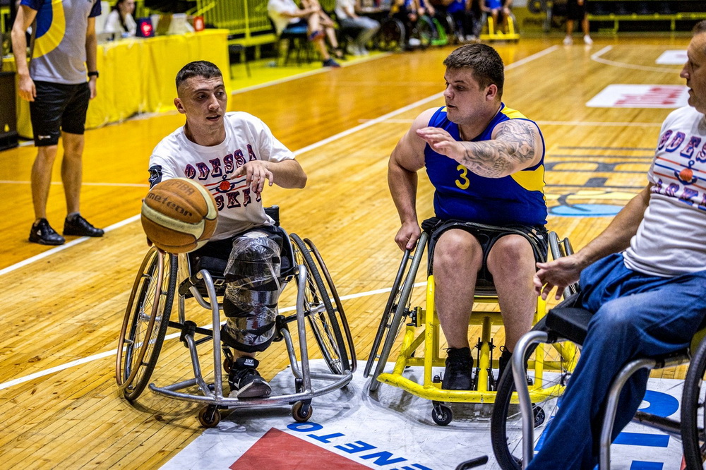 Ветерани з клубу «Одеса-Баскет» посіли третє місце на Відкритому чемпіонаті Києва з баскетболу на візках