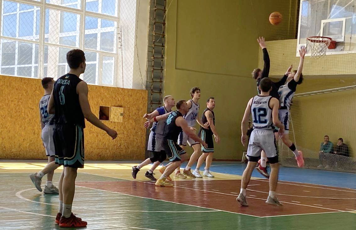 В Південному дивізіоні ОБЛ визначилися учасники медальних серій